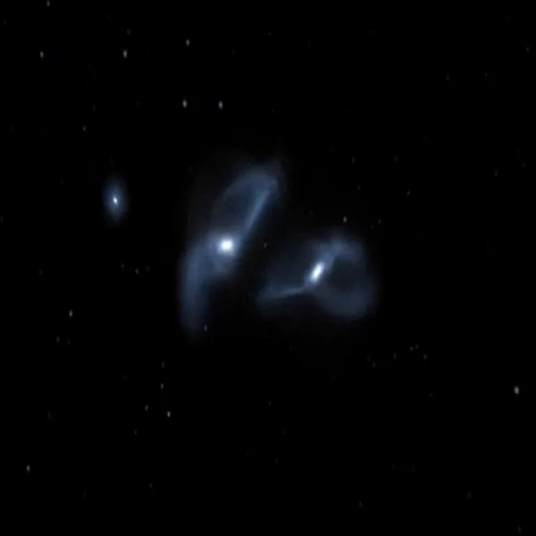 Copertina di Tra la via Lattea e Andromeda
